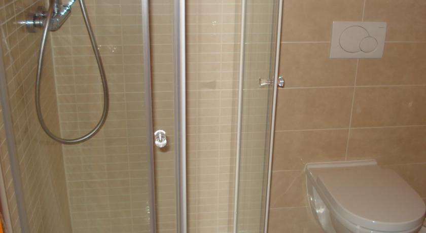 Apartments Villa Residenca Нови-Винодолски Номер фото
