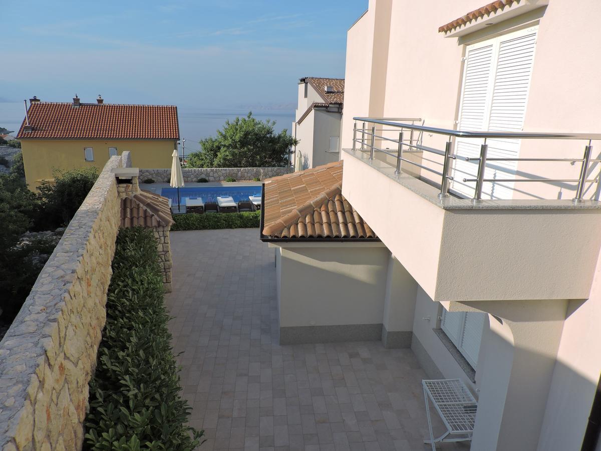 Apartments Villa Residenca Нови-Винодолски Экстерьер фото