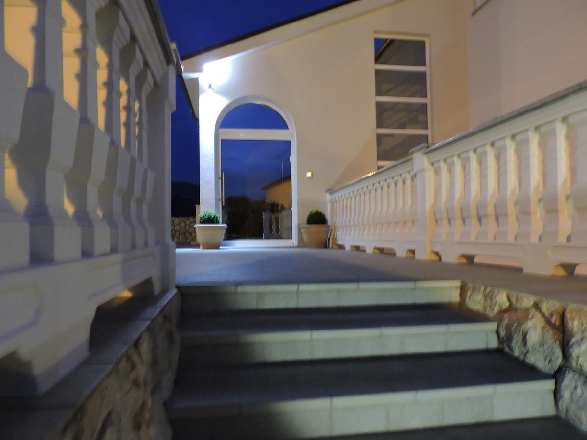 Apartments Villa Residenca Нови-Винодолски Экстерьер фото